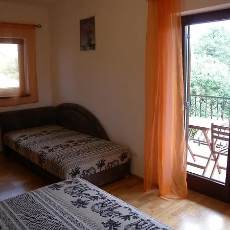 Appartamento In Szantod/balaton 27836 Szántód